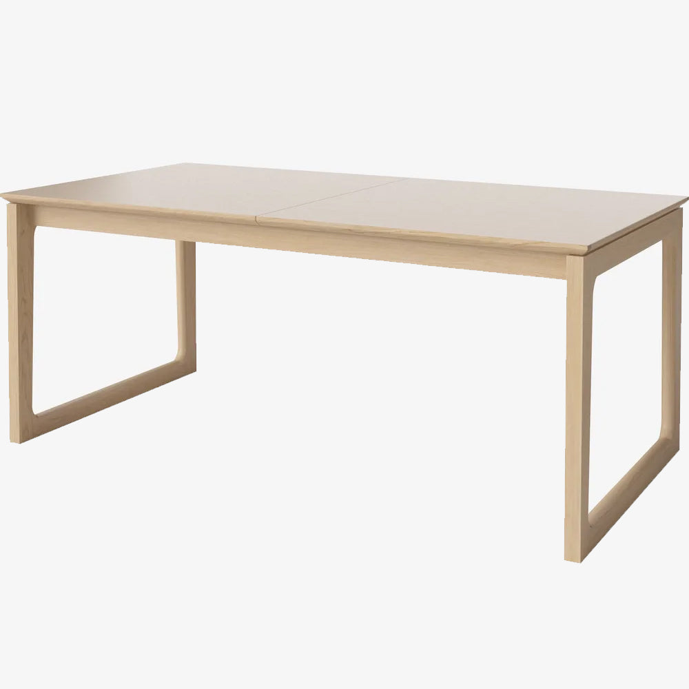 BOLIA Ribbon Dining Table