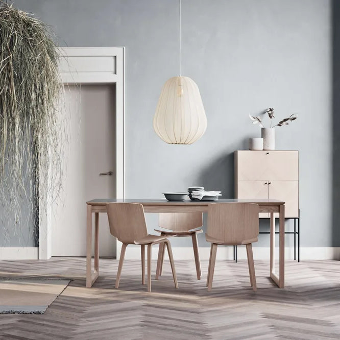 BOLIA Ribbon Dining Table